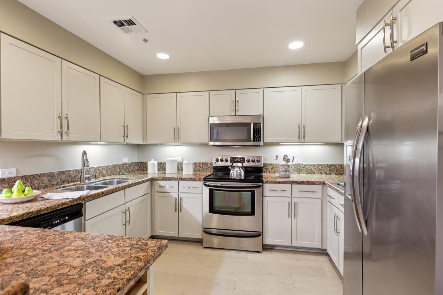 Detail Gallery Image 10 of 29 For 125 Patterson St #334,  San Jose,  CA 95112 - 2 Beds | 2 Baths