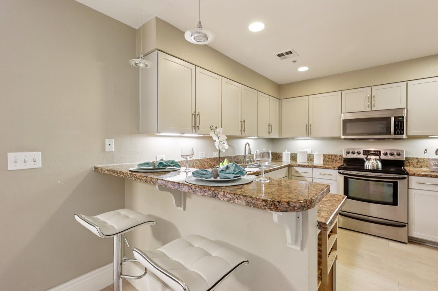 Detail Gallery Image 9 of 29 For 125 Patterson St #334,  San Jose,  CA 95112 - 2 Beds | 2 Baths