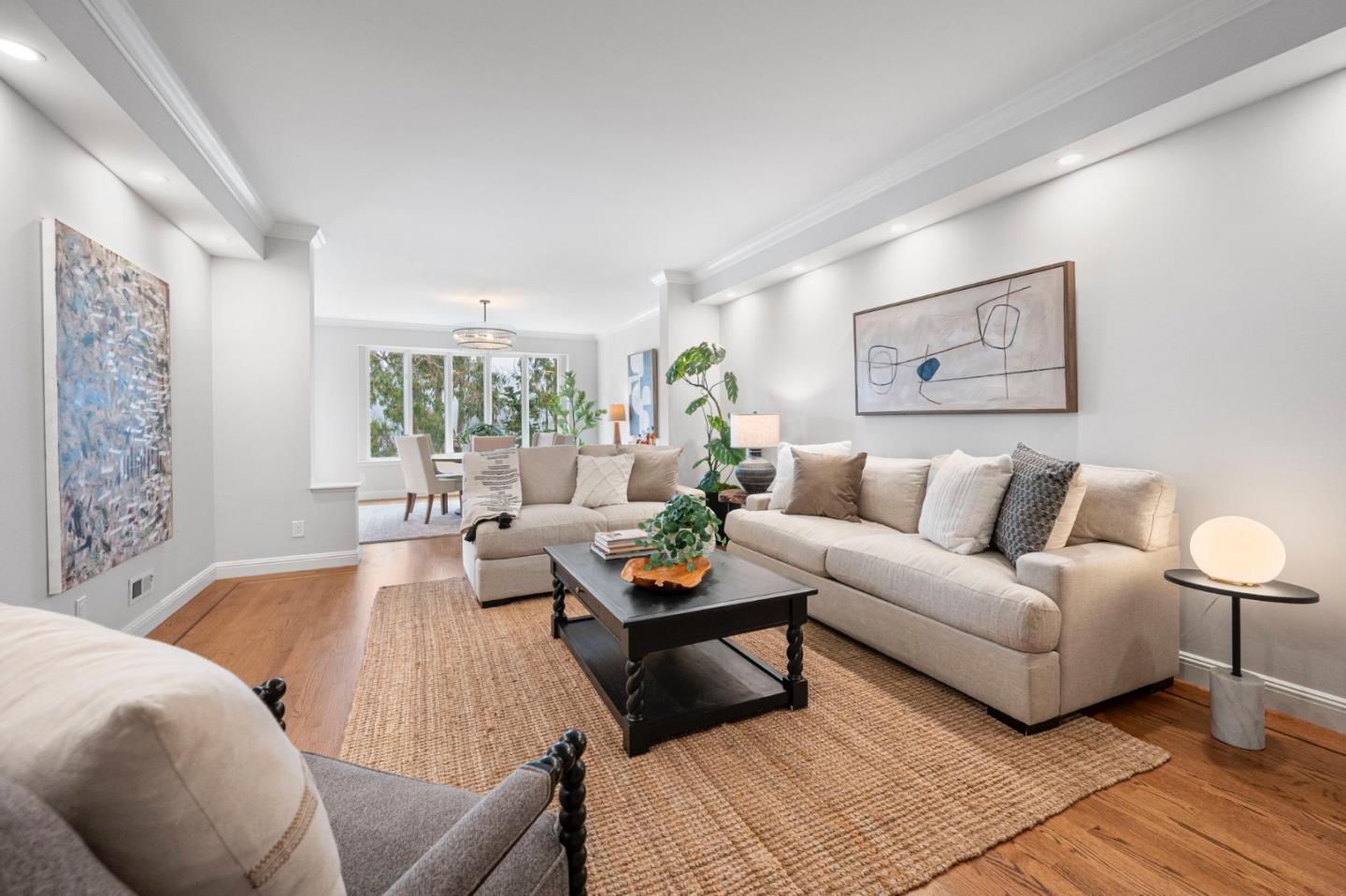 Detail Gallery Image 12 of 85 For 107 Knockash Hl, San Francisco,  CA 94127 - 5 Beds | 4/1 Baths