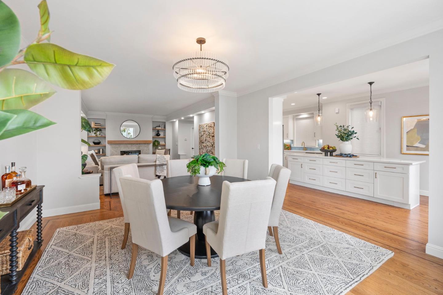Detail Gallery Image 18 of 85 For 107 Knockash Hl, San Francisco,  CA 94127 - 5 Beds | 4/1 Baths