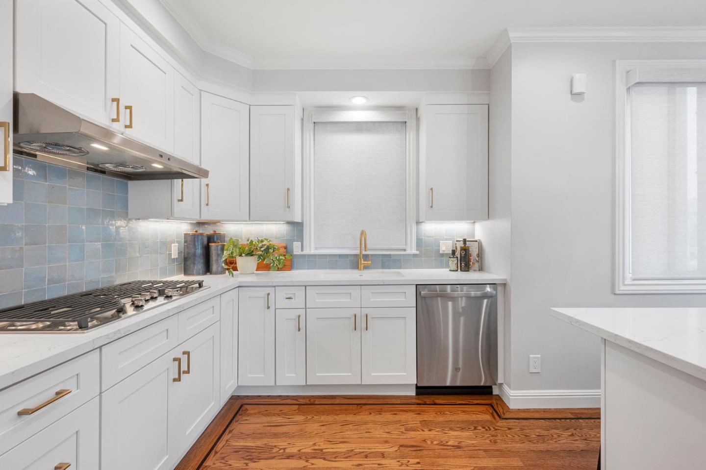 Detail Gallery Image 26 of 85 For 107 Knockash Hl, San Francisco,  CA 94127 - 5 Beds | 4/1 Baths