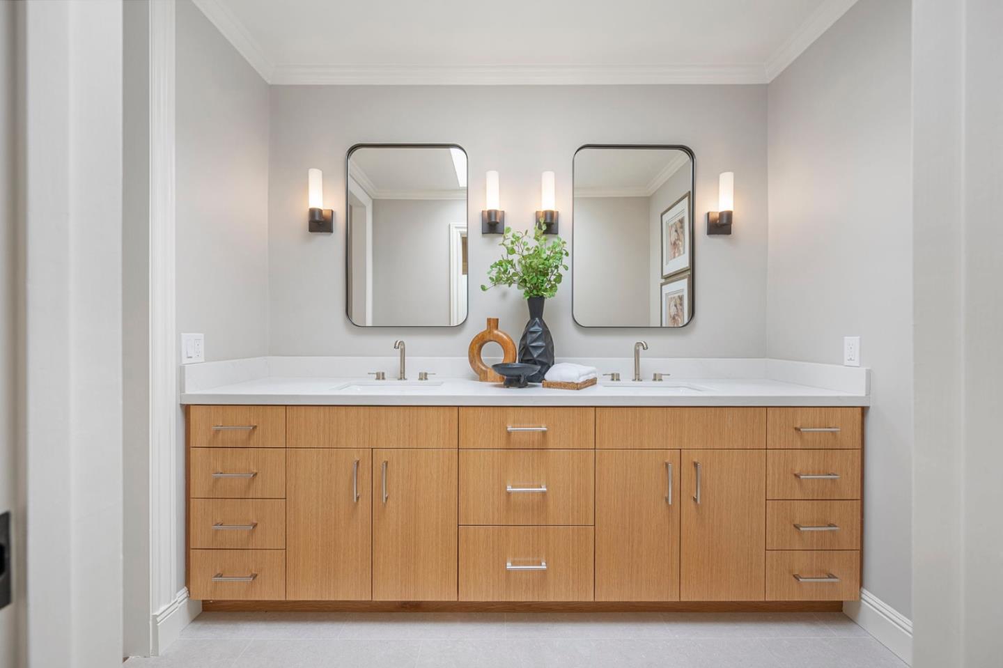 Detail Gallery Image 46 of 85 For 107 Knockash Hl, San Francisco,  CA 94127 - 5 Beds | 4/1 Baths