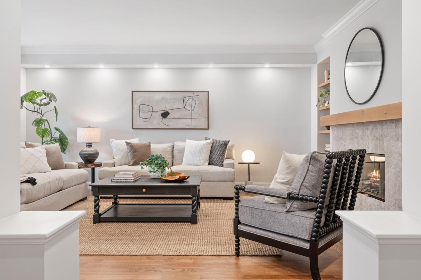 Detail Gallery Image 6 of 85 For 107 Knockash Hl, San Francisco,  CA 94127 - 5 Beds | 4/1 Baths