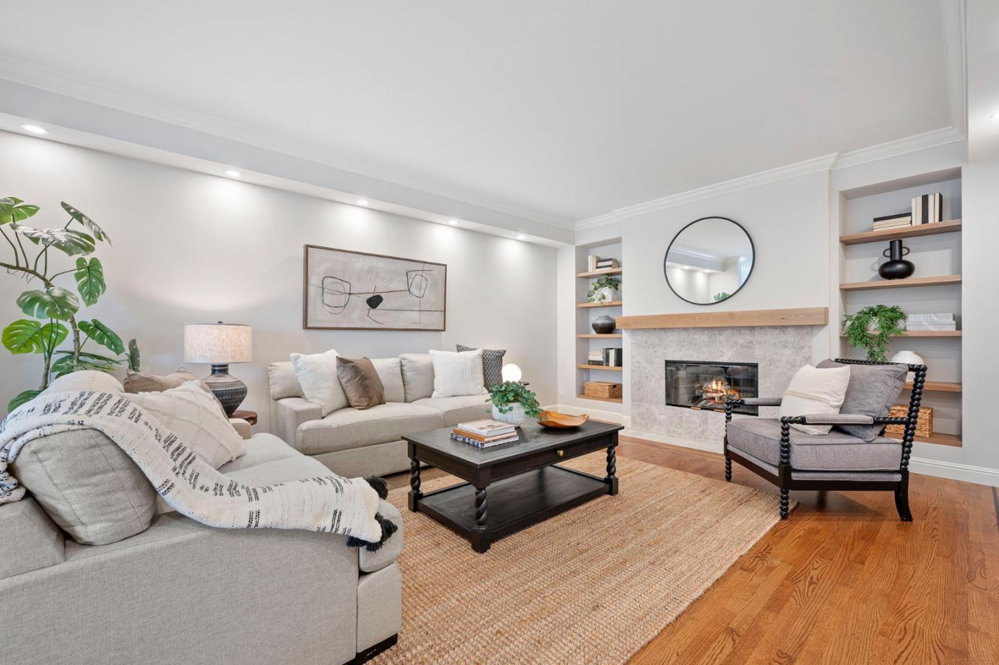 Detail Gallery Image 8 of 85 For 107 Knockash Hl, San Francisco,  CA 94127 - 5 Beds | 4/1 Baths
