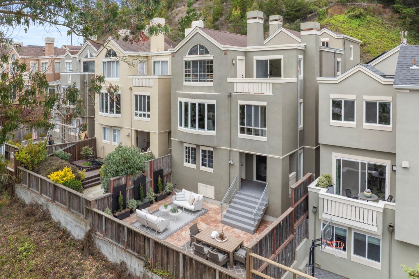 Detail Gallery Image 85 of 85 For 107 Knockash Hl, San Francisco,  CA 94127 - 5 Beds | 4/1 Baths