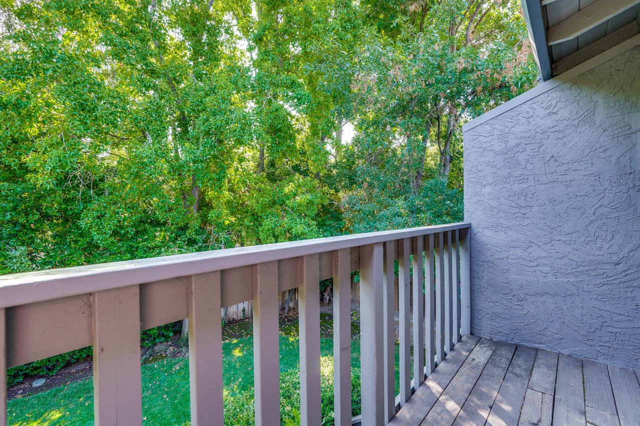 Detail Gallery Image 18 of 28 For 1132 Cherryview Ln, San Jose,  CA 95118 - 3 Beds | 2/1 Baths