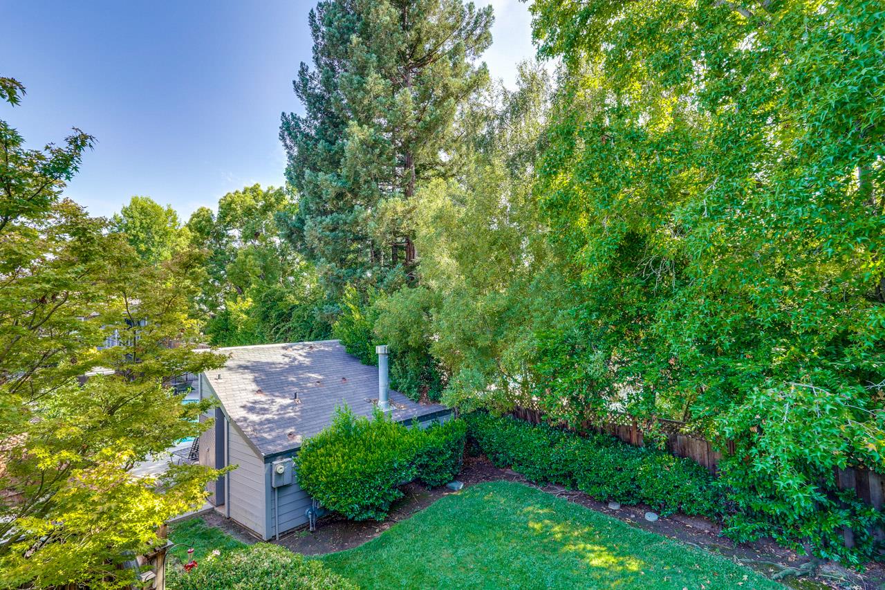 Detail Gallery Image 19 of 28 For 1132 Cherryview Ln, San Jose,  CA 95118 - 3 Beds | 2/1 Baths
