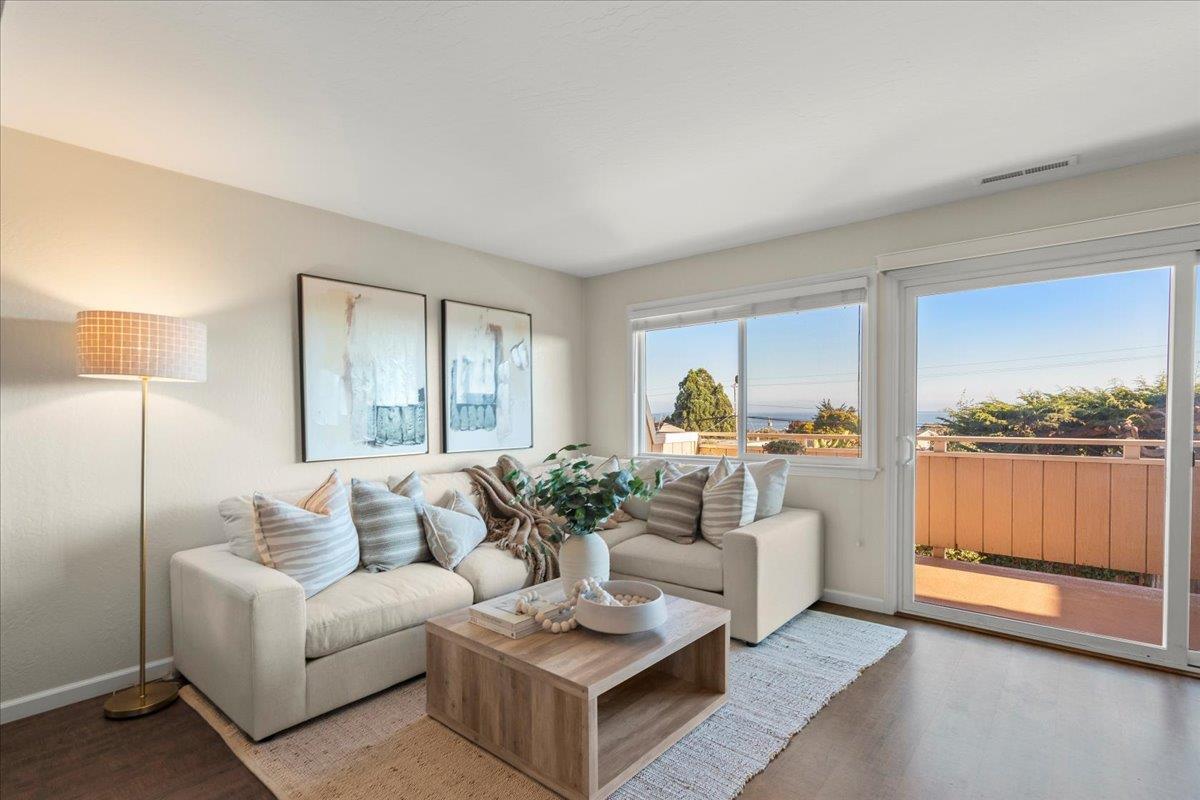 Detail Gallery Image 8 of 20 For 261 Sea Ridge Rd #3,  Aptos,  CA 95003 - 2 Beds | 2 Baths