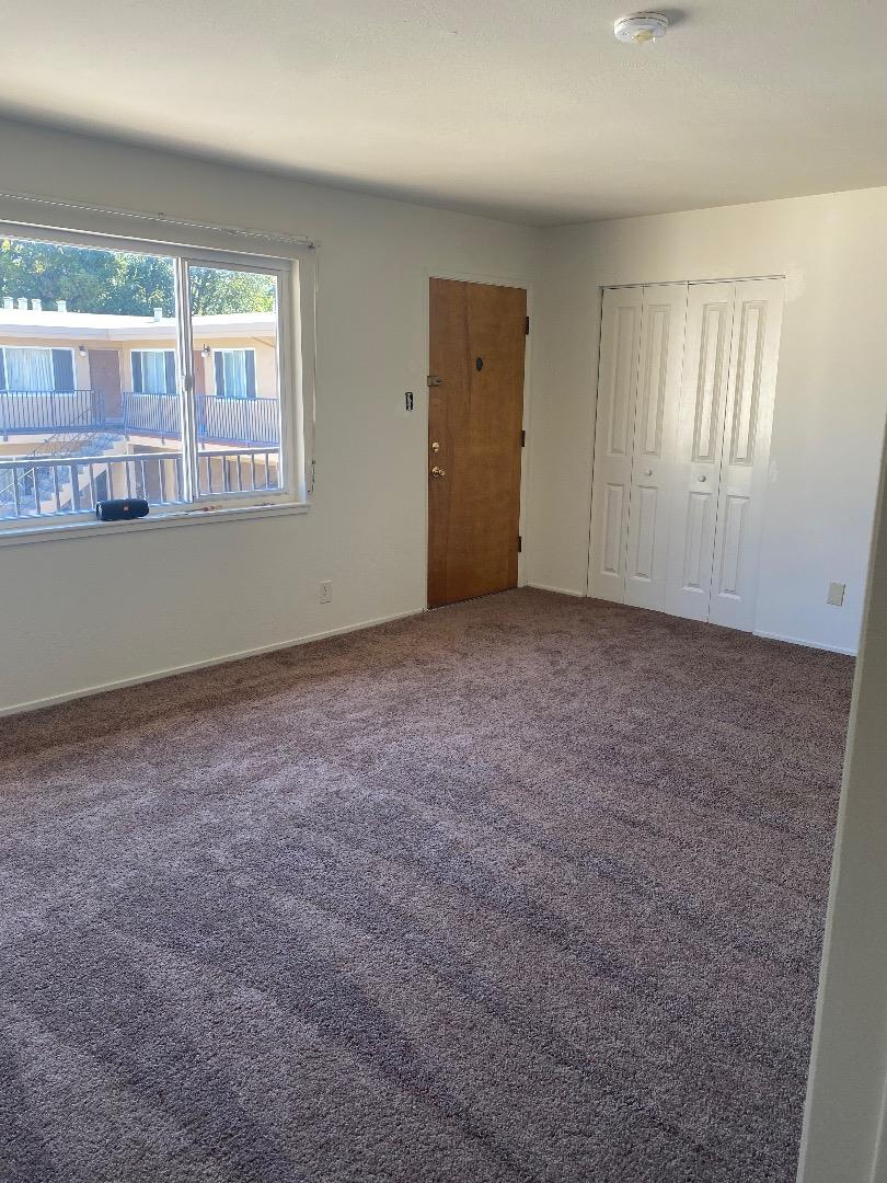 Detail Gallery Image 2 of 8 For 1415 El Camino Real #11,  Burlingame,  CA 94010 - 0 Beds | 1 Baths