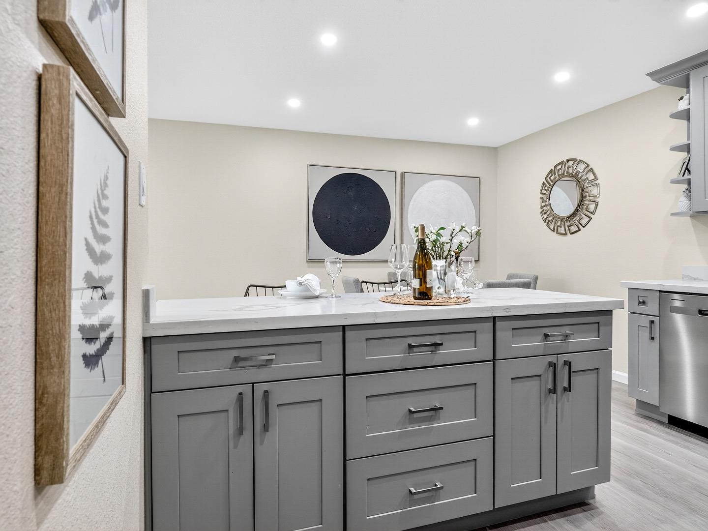 Detail Gallery Image 18 of 42 For 380 Auburn Way #6,  San Jose,  CA 95129 - 2 Beds | 1/1 Baths