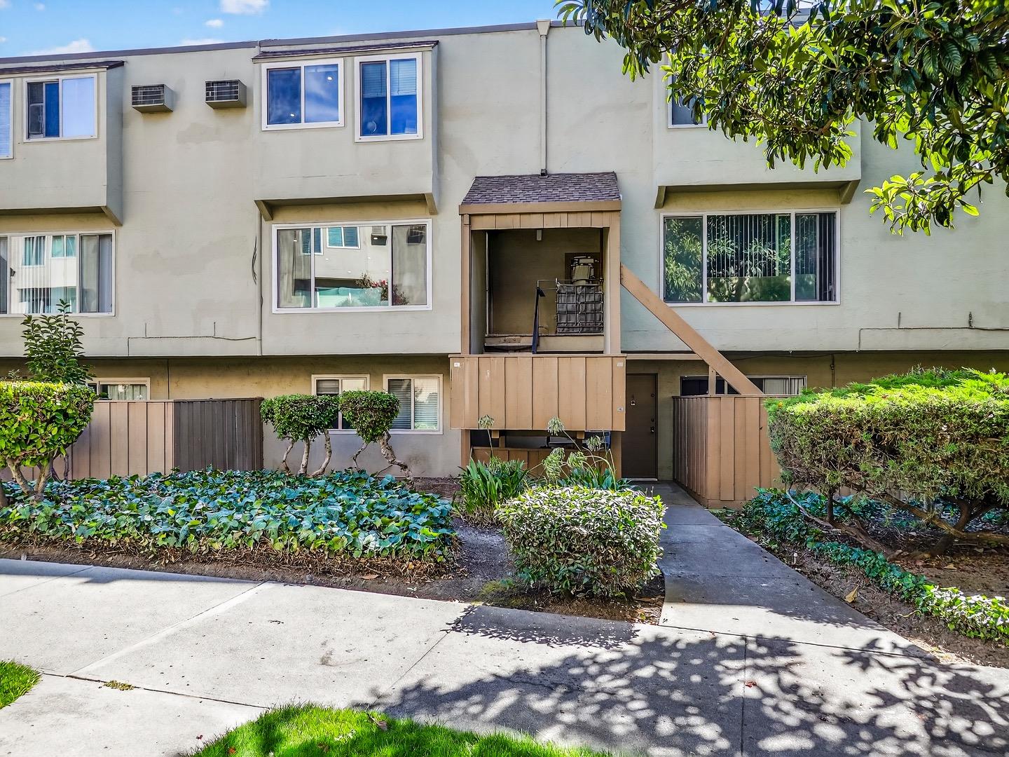 Detail Gallery Image 41 of 42 For 380 Auburn Way #6,  San Jose,  CA 95129 - 2 Beds | 1/1 Baths