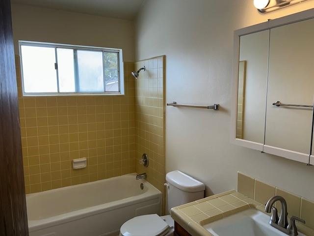 Detail Gallery Image 5 of 6 For 125 Sea Ridge Ct #B,  Aptos,  CA 95003 - 1 Beds | 1 Baths