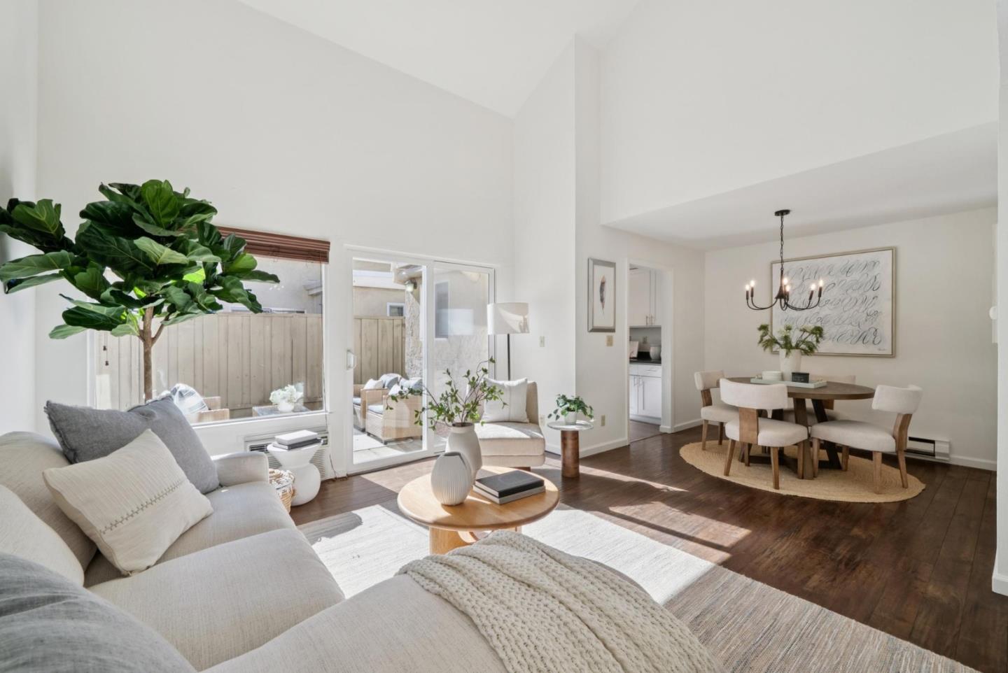 Detail Gallery Image 14 of 65 For 226 Truckee Ln, San Jose,  CA 95136 - 3 Beds | 2 Baths