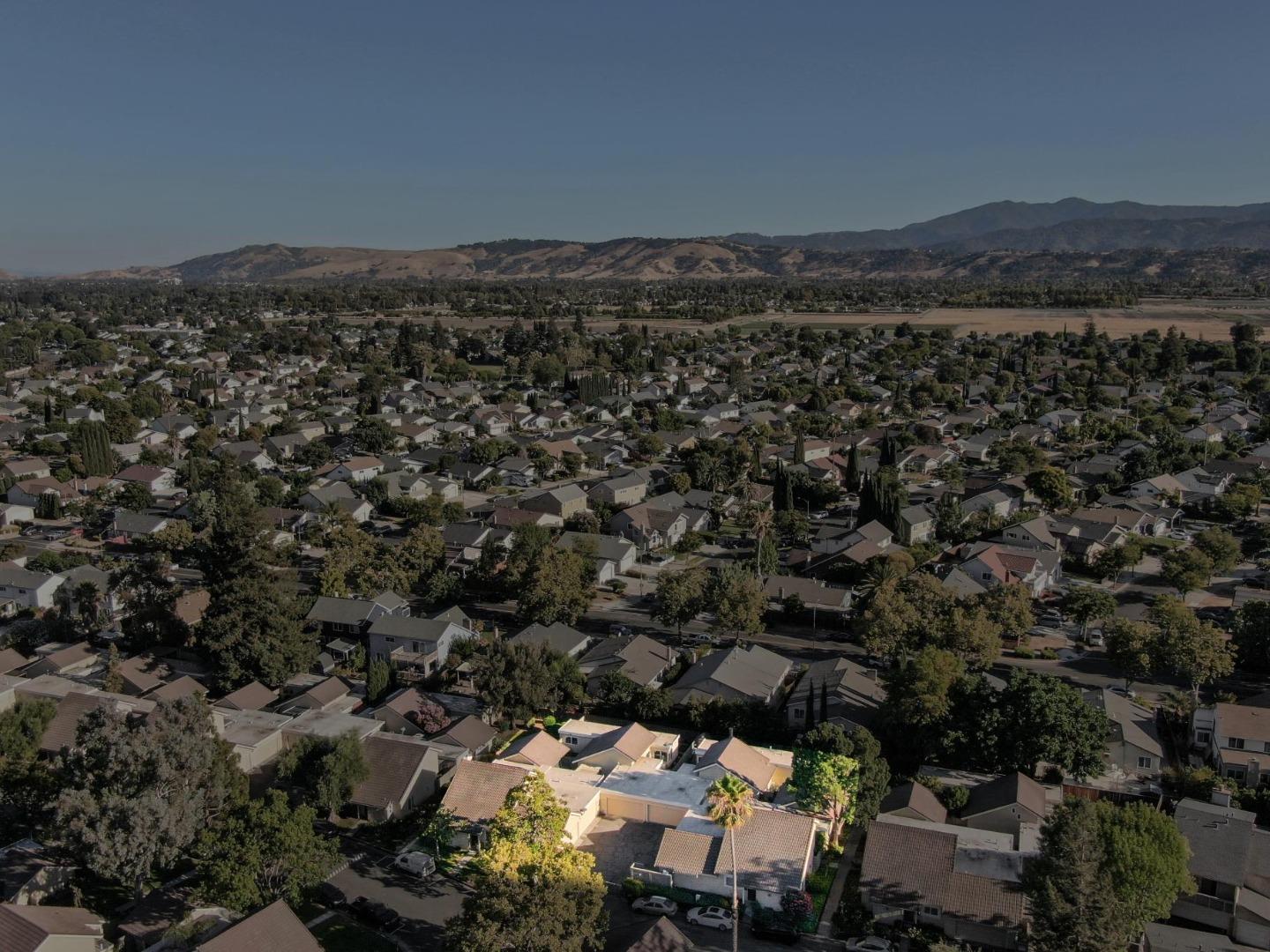 Detail Gallery Image 63 of 65 For 226 Truckee Ln, San Jose,  CA 95136 - 3 Beds | 2 Baths