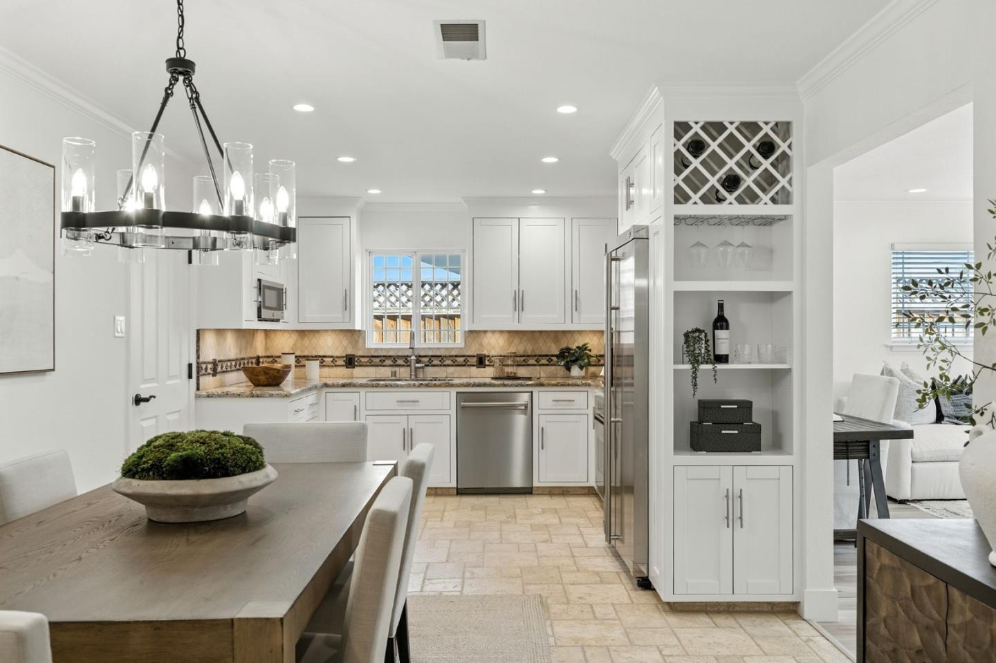 Detail Gallery Image 13 of 41 For 1374 Annapolis Way, San Jose,  CA 95118 - 3 Beds | 2 Baths
