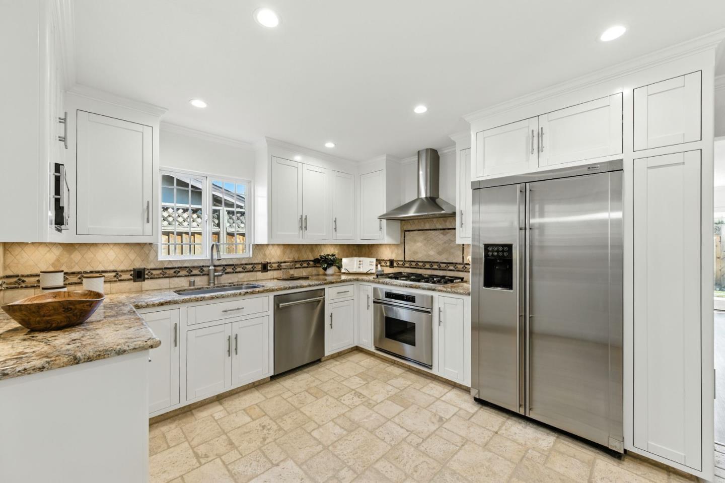 Detail Gallery Image 14 of 41 For 1374 Annapolis Way, San Jose,  CA 95118 - 3 Beds | 2 Baths