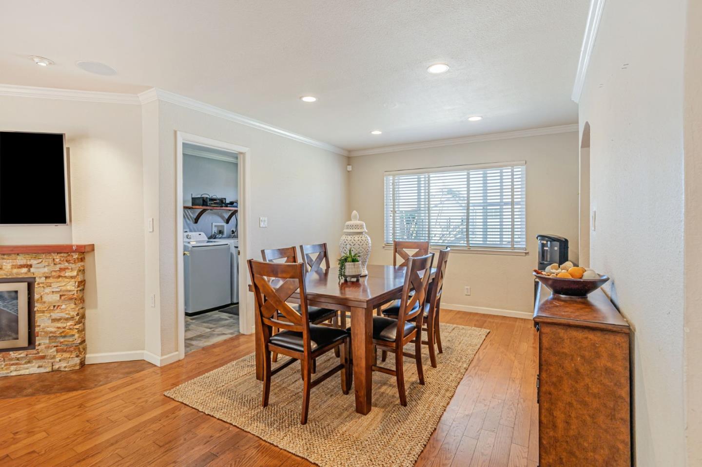 Detail Gallery Image 17 of 47 For 4009 Rondeau Dr, San Jose,  CA 95124 - 3 Beds | 2 Baths