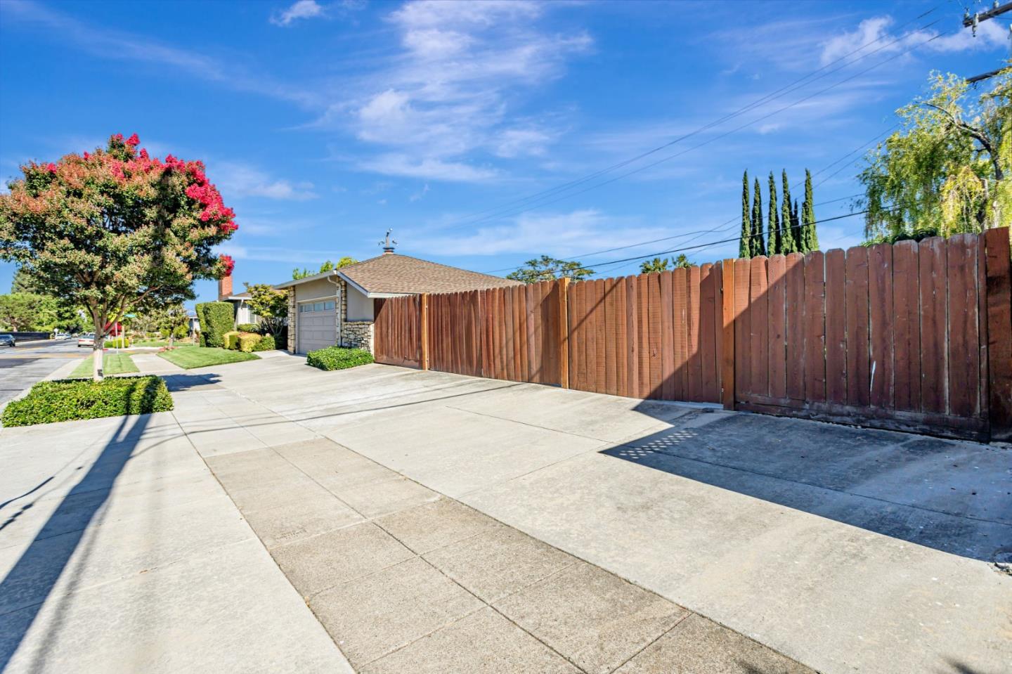 Detail Gallery Image 44 of 47 For 4009 Rondeau Dr, San Jose,  CA 95124 - 3 Beds | 2 Baths