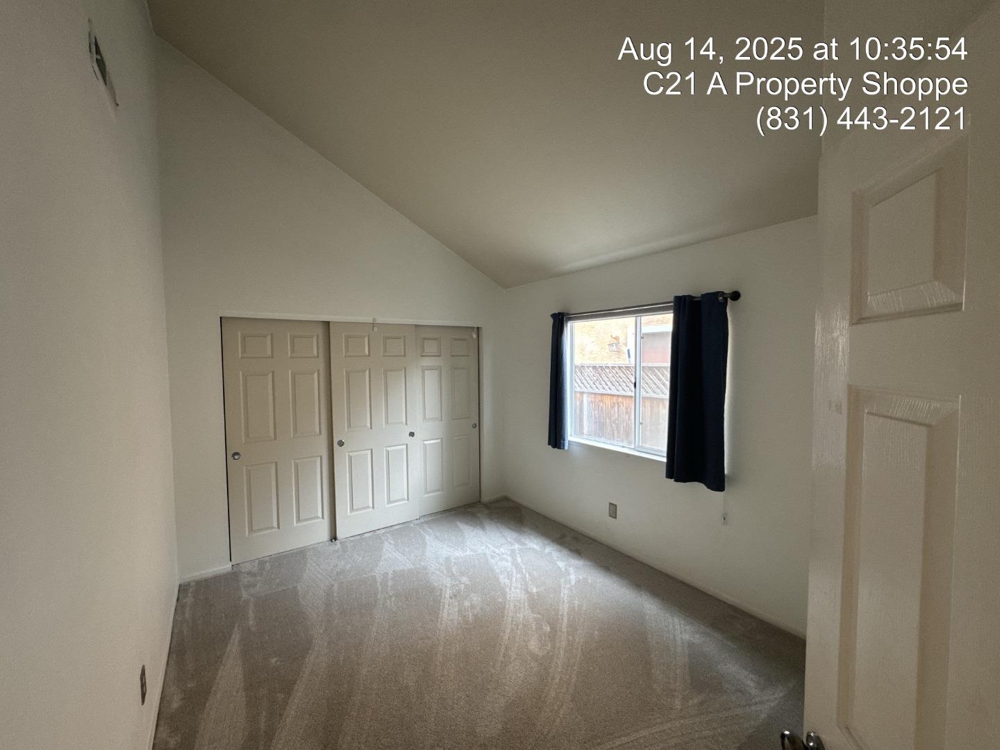 Detail Gallery Image 10 of 19 For 1918 Newcastle Dr, Salinas,  CA 93906 - 4 Beds | 2 Baths