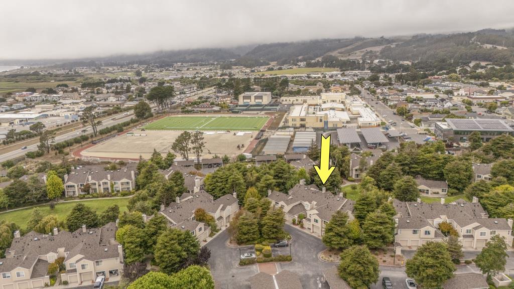 Detail Gallery Image 3 of 39 For 230 Amesport Lndg, Half Moon Bay,  CA 94019 - 2 Beds | 1 Baths
