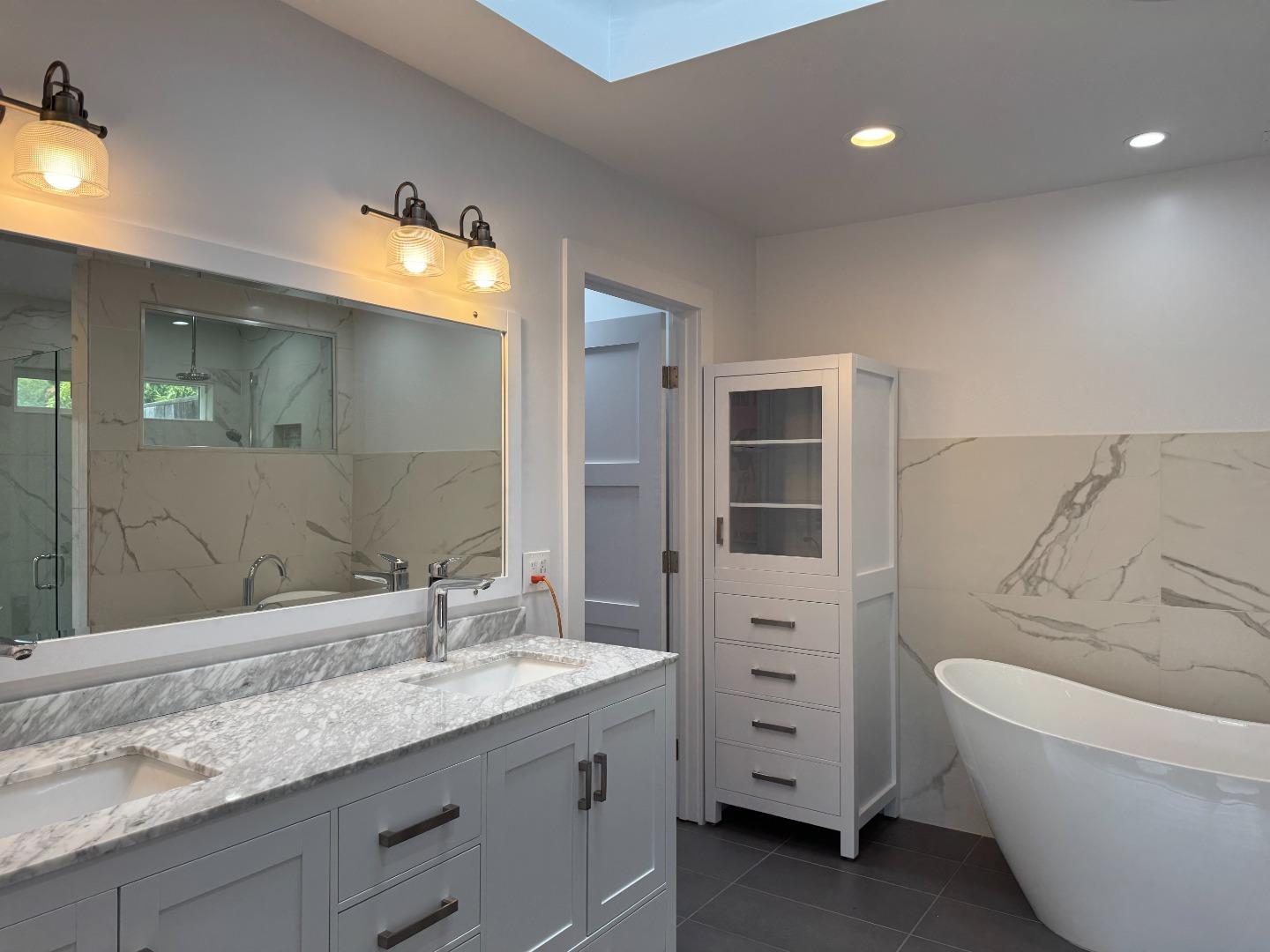 Detail Gallery Image 10 of 32 For 1051 Matador Rd, Pebble Beach,  CA 93953 - 3 Beds | 2 Baths