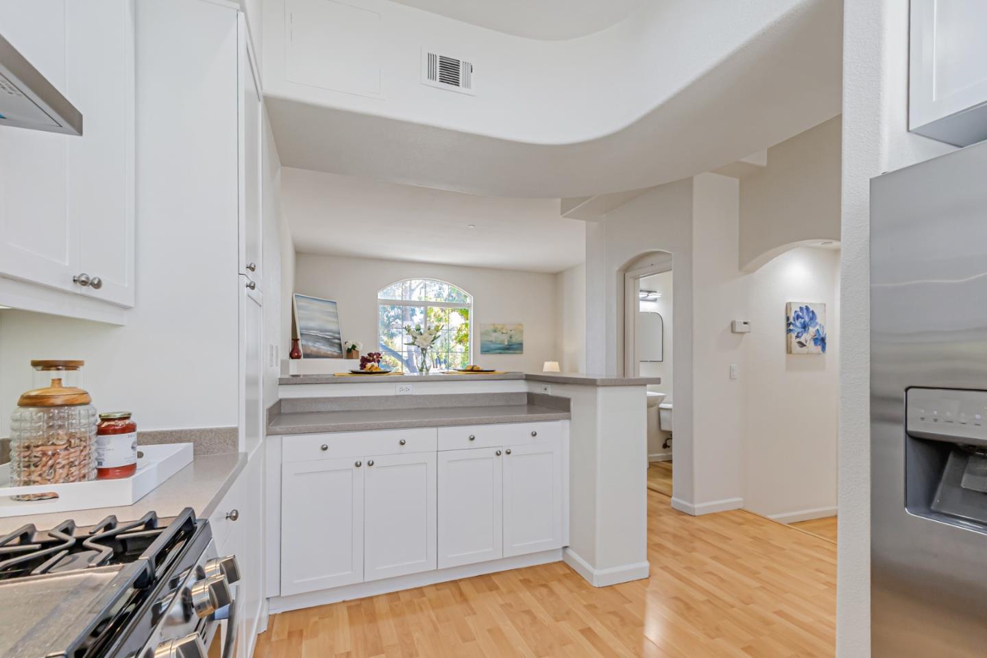 Detail Gallery Image 13 of 40 For 39 Cloud Walk, Milpitas,  CA 95035 - 2 Beds | 2/1 Baths