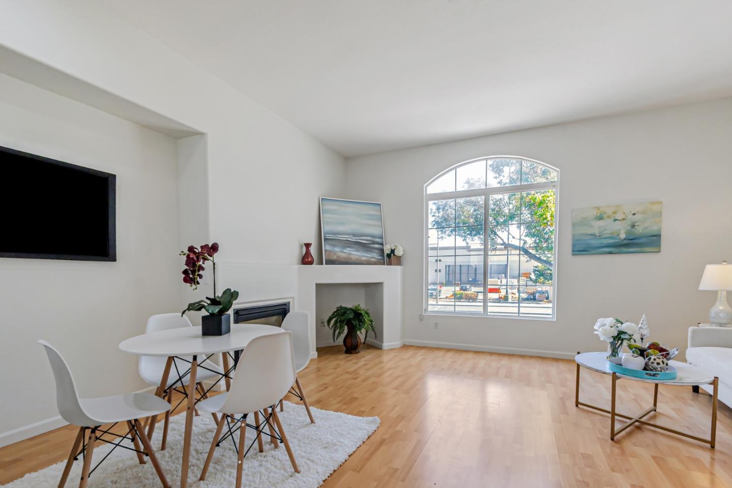 Detail Gallery Image 16 of 40 For 39 Cloud Walk, Milpitas,  CA 95035 - 2 Beds | 2/1 Baths