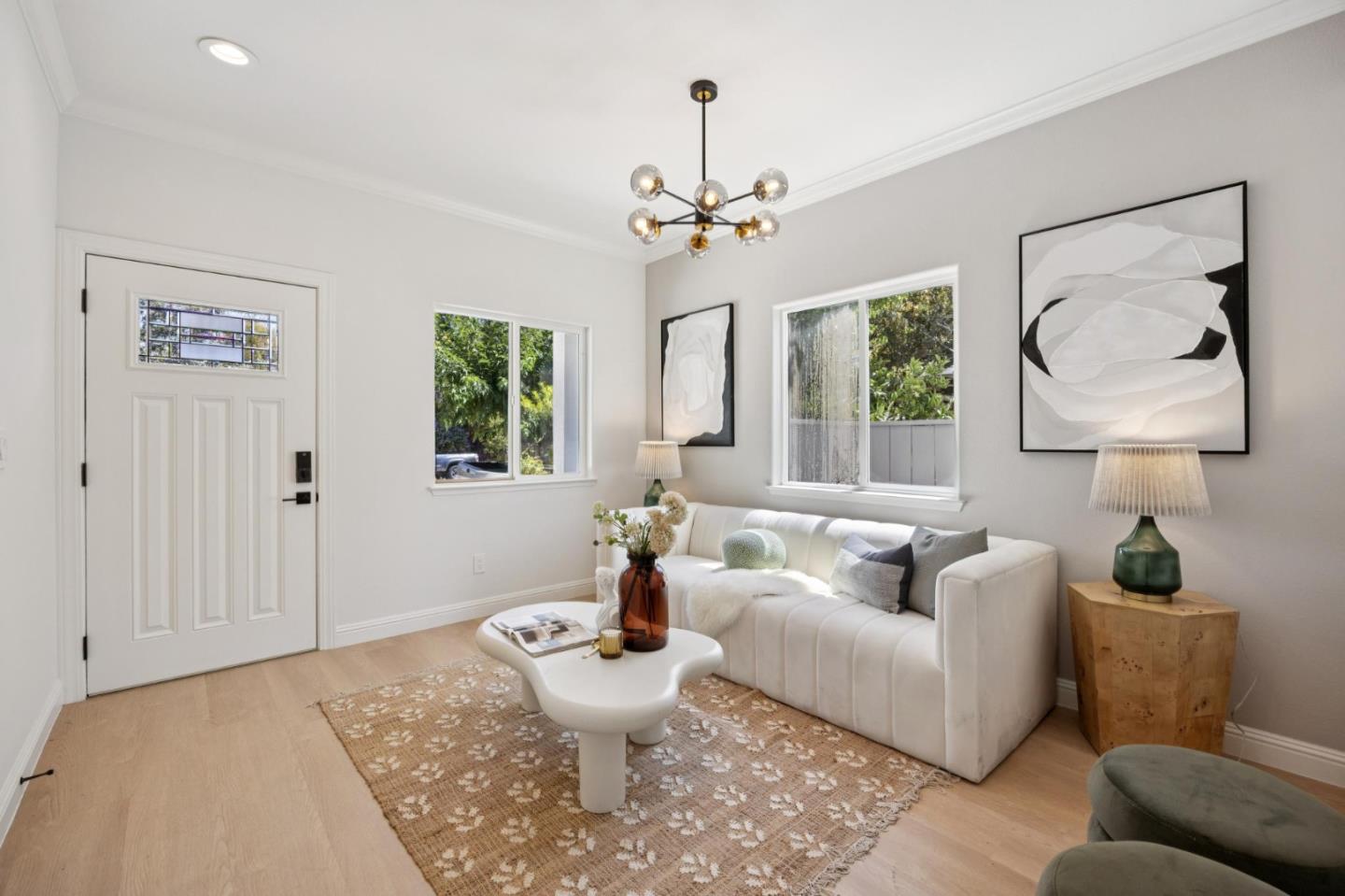 Detail Gallery Image 10 of 122 For 221 S 21st St, San Jose,  CA 95116 - 4 Beds | 3 Baths