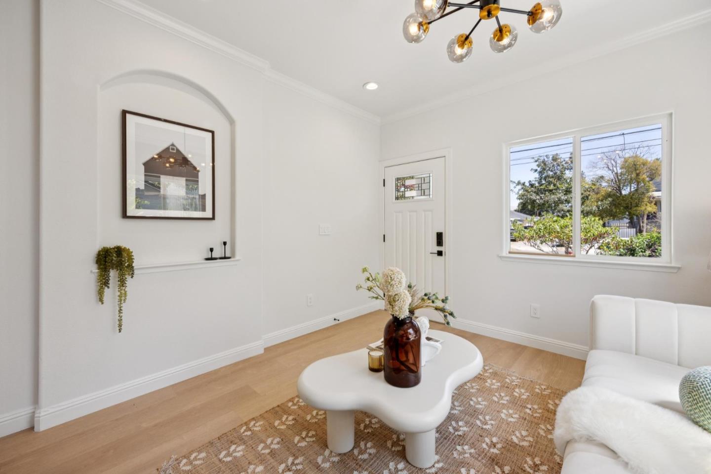 Detail Gallery Image 12 of 122 For 221 S 21st St, San Jose,  CA 95116 - 4 Beds | 3 Baths