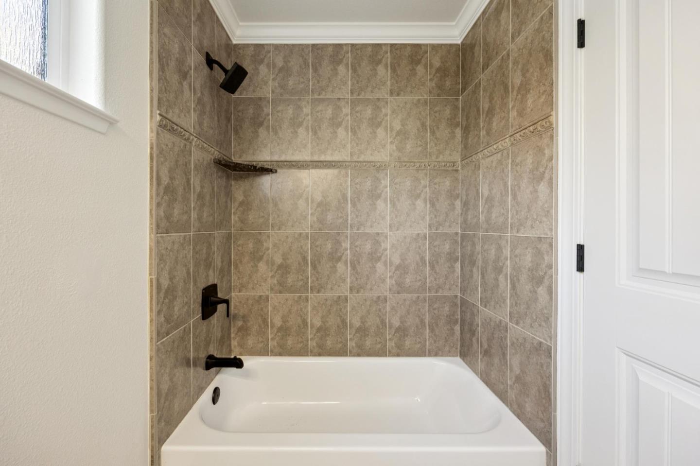 Detail Gallery Image 37 of 122 For 221 S 21st St, San Jose,  CA 95116 - 4 Beds | 3 Baths