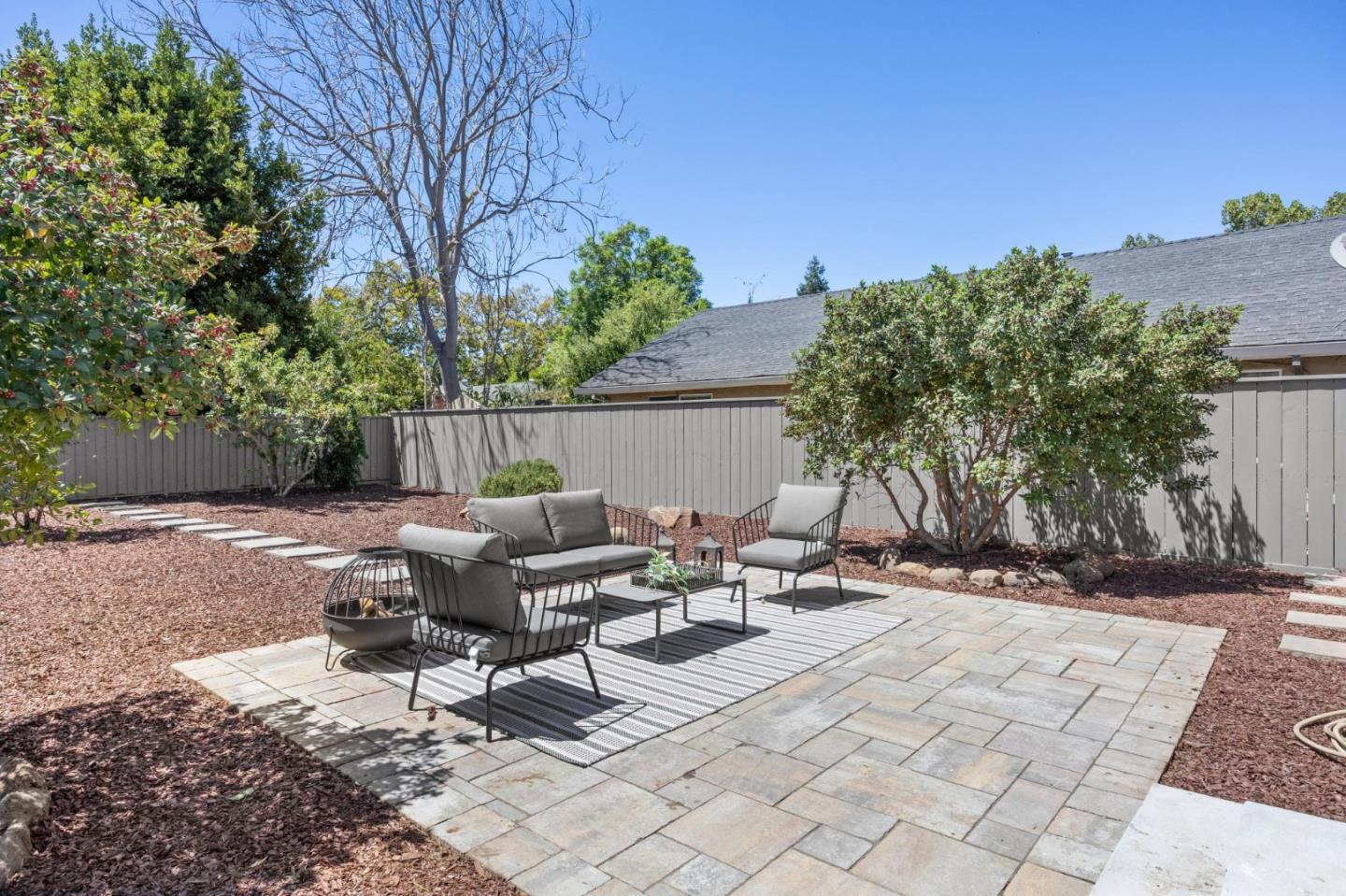 Detail Gallery Image 67 of 122 For 221 S 21st St, San Jose,  CA 95116 - 4 Beds | 3 Baths