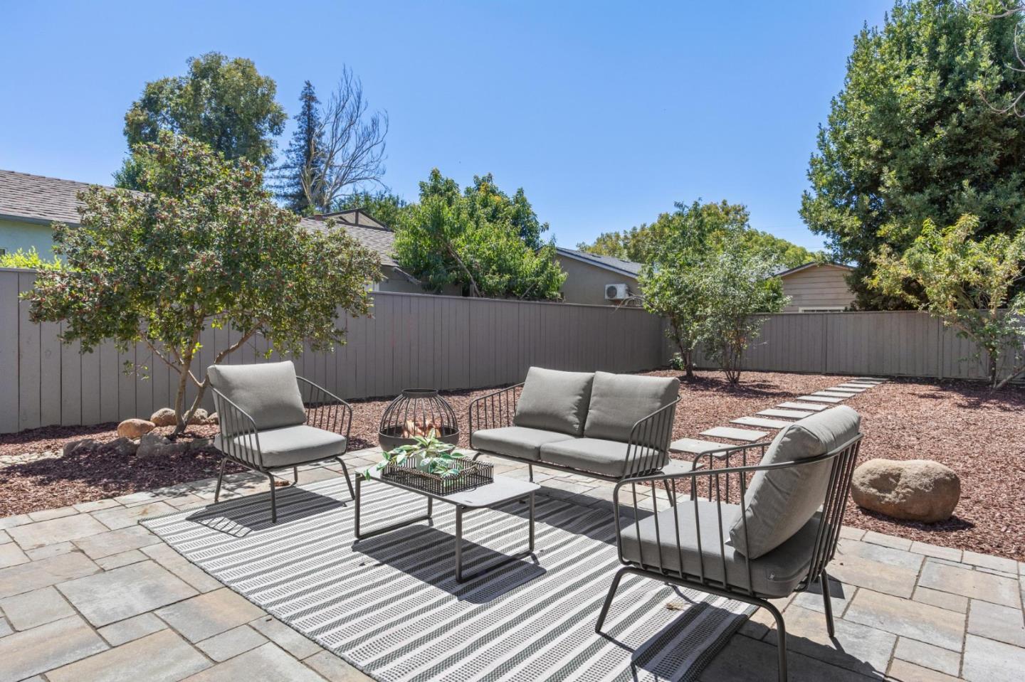 Detail Gallery Image 70 of 122 For 221 S 21st St, San Jose,  CA 95116 - 4 Beds | 3 Baths