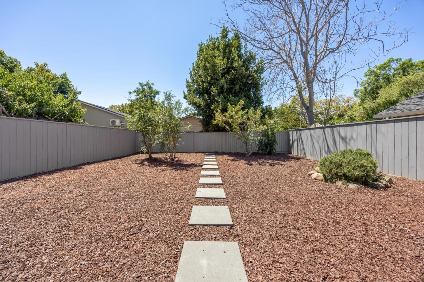 Detail Gallery Image 74 of 122 For 221 S 21st St, San Jose,  CA 95116 - 4 Beds | 3 Baths