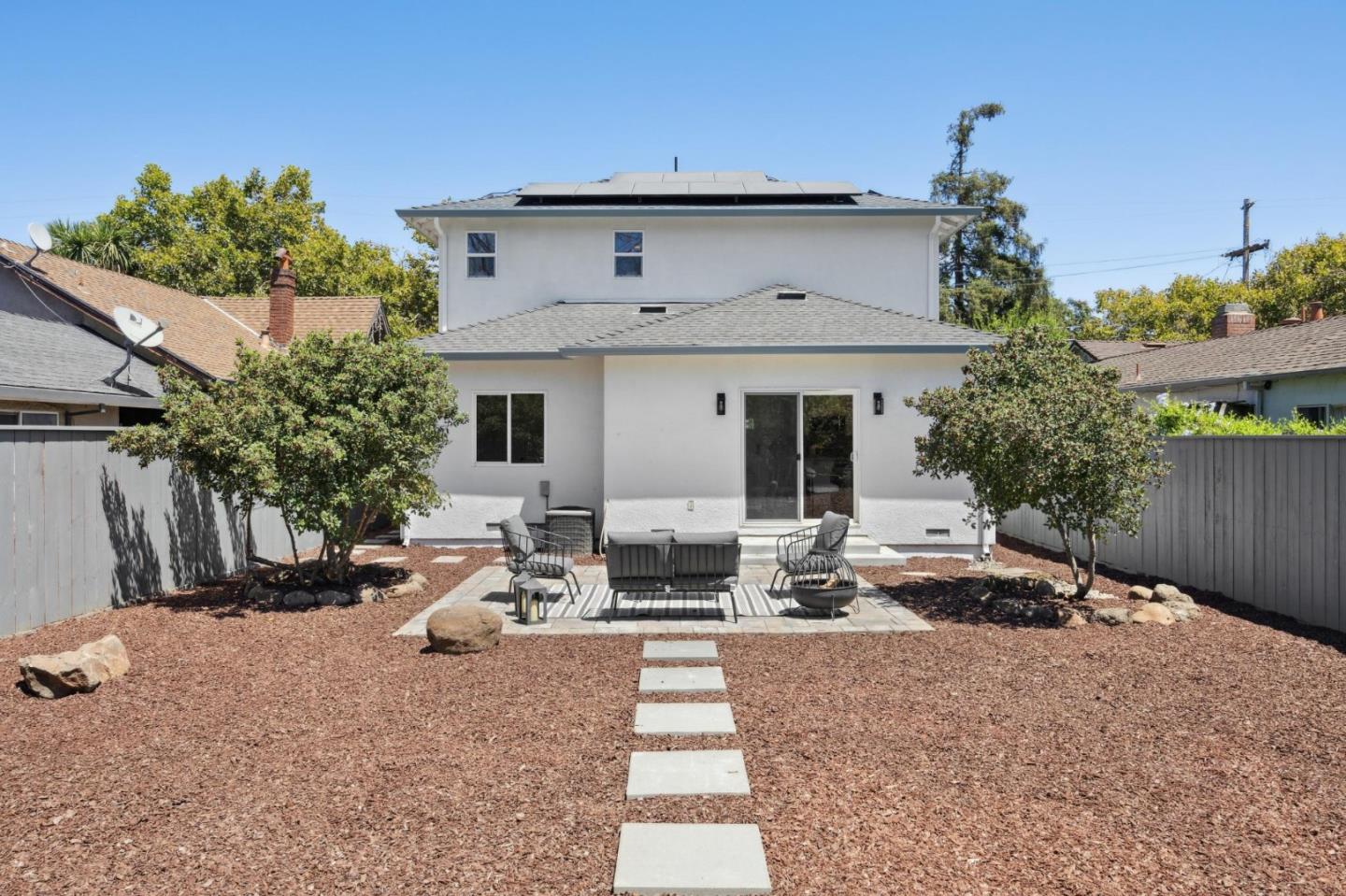 Detail Gallery Image 77 of 122 For 221 S 21st St, San Jose,  CA 95116 - 4 Beds | 3 Baths
