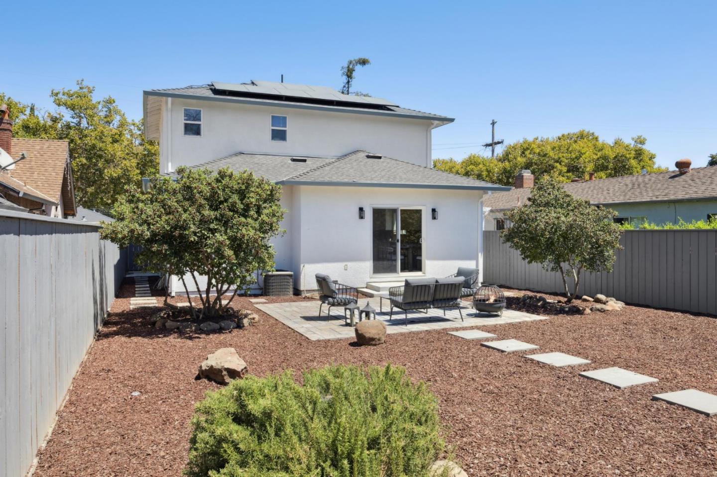 Detail Gallery Image 78 of 122 For 221 S 21st St, San Jose,  CA 95116 - 4 Beds | 3 Baths