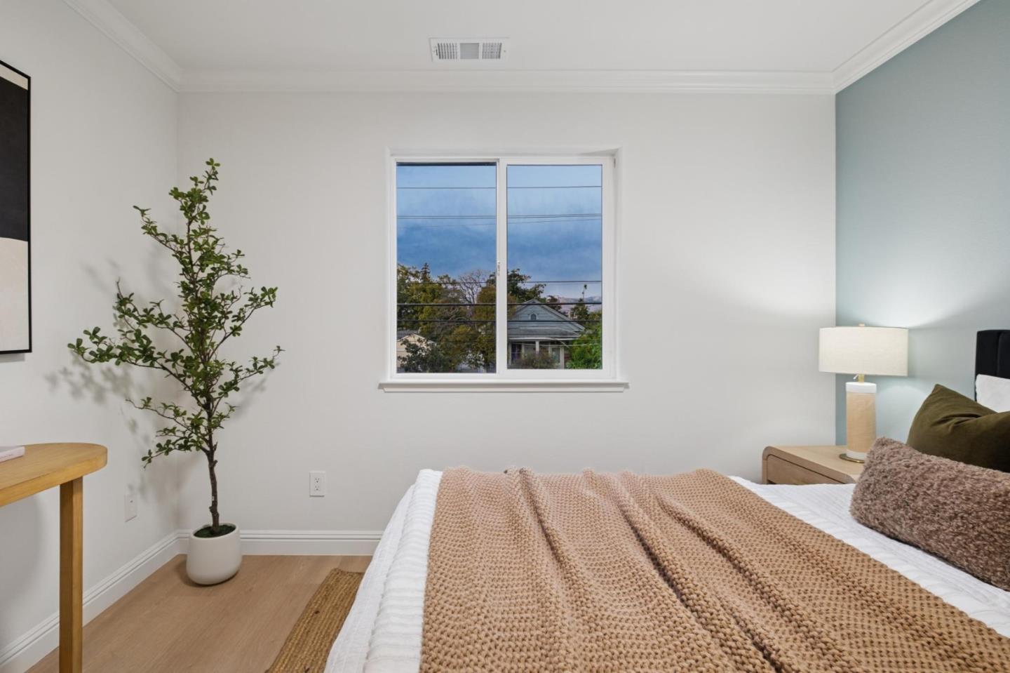 Detail Gallery Image 91 of 122 For 221 S 21st St, San Jose,  CA 95116 - 4 Beds | 3 Baths