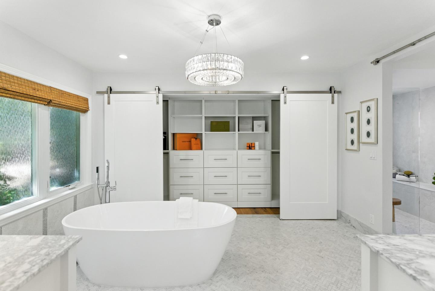 Detail Gallery Image 17 of 60 For 810 Glencrag Way, Woodside,  CA 94062 - 4 Beds | 4 Baths