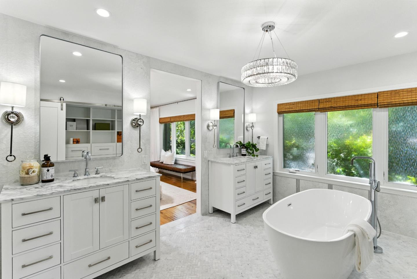 Detail Gallery Image 18 of 60 For 810 Glencrag Way, Woodside,  CA 94062 - 4 Beds | 4 Baths
