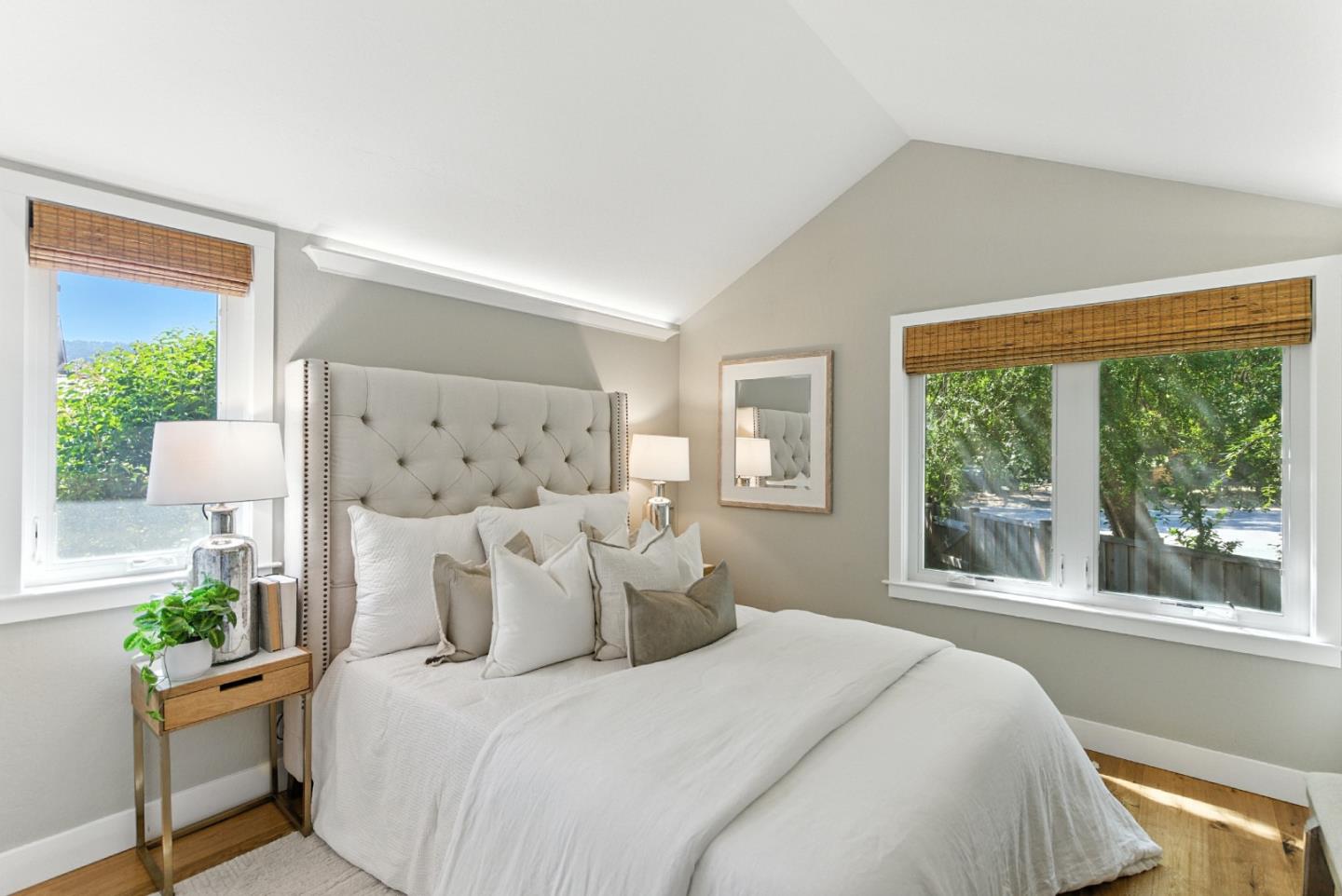 Detail Gallery Image 24 of 60 For 810 Glencrag Way, Woodside,  CA 94062 - 4 Beds | 4 Baths