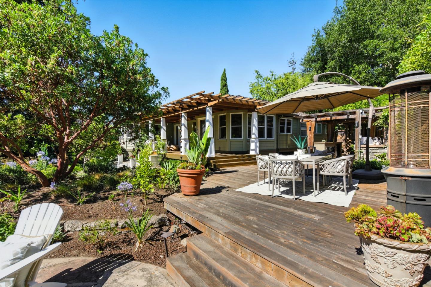 Detail Gallery Image 35 of 60 For 810 Glencrag Way, Woodside,  CA 94062 - 4 Beds | 4 Baths