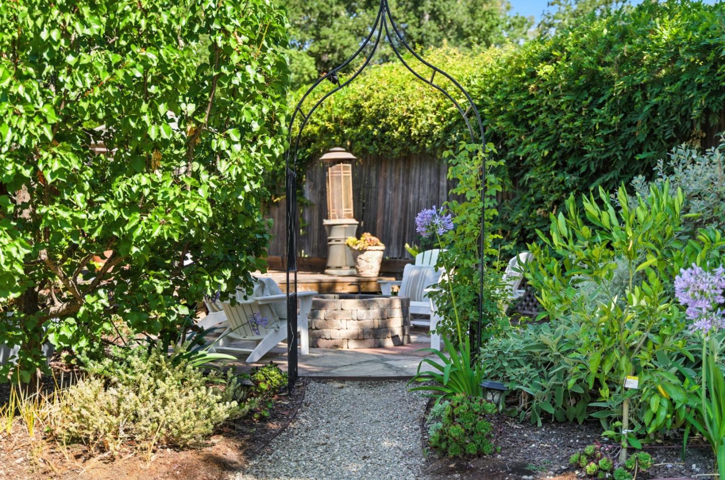 Detail Gallery Image 53 of 60 For 810 Glencrag Way, Woodside,  CA 94062 - 4 Beds | 4 Baths