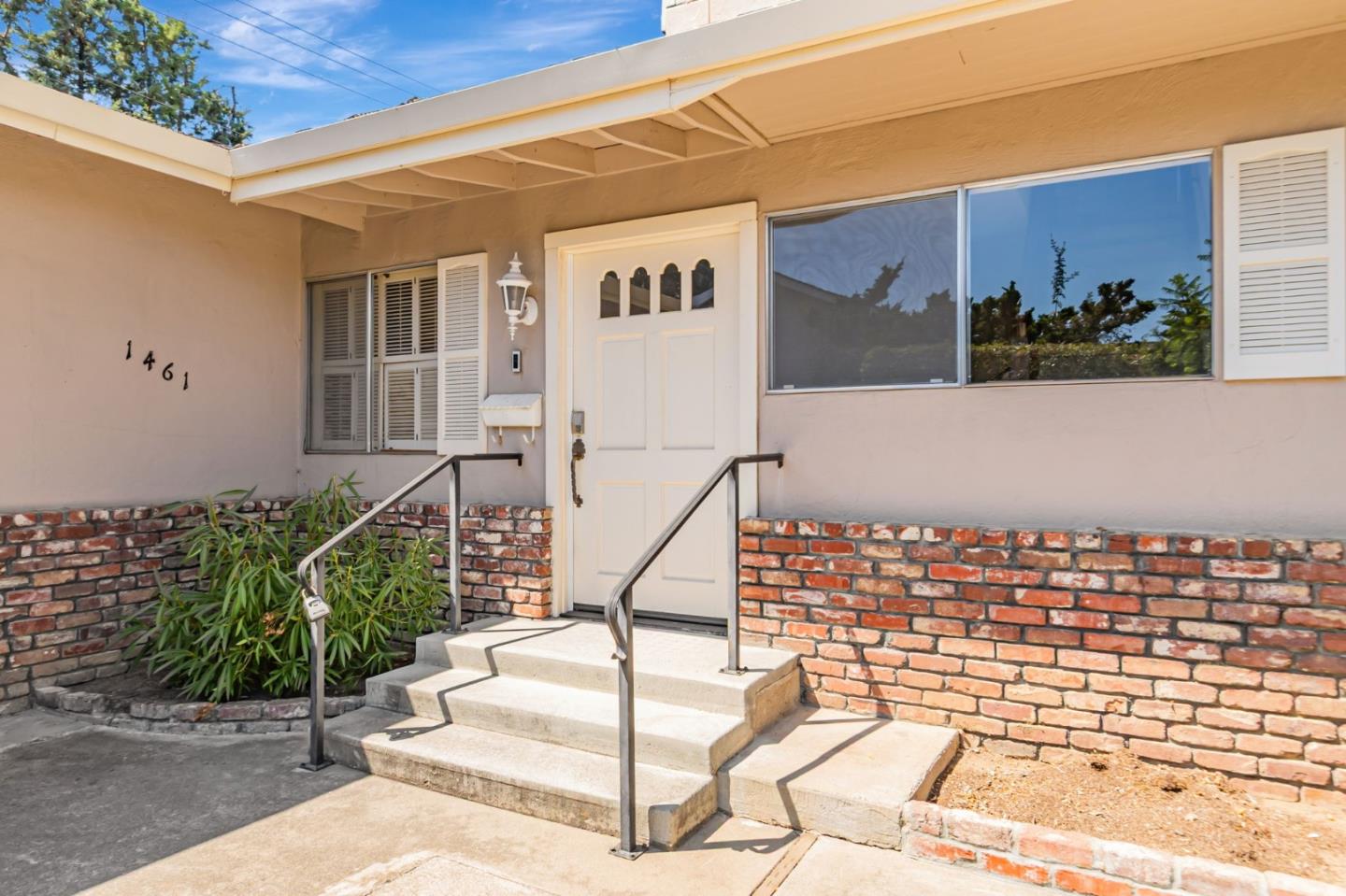 Detail Gallery Image 10 of 55 For 1461 Norman Ave, San Jose,  CA 95125 - 4 Beds | 2/1 Baths