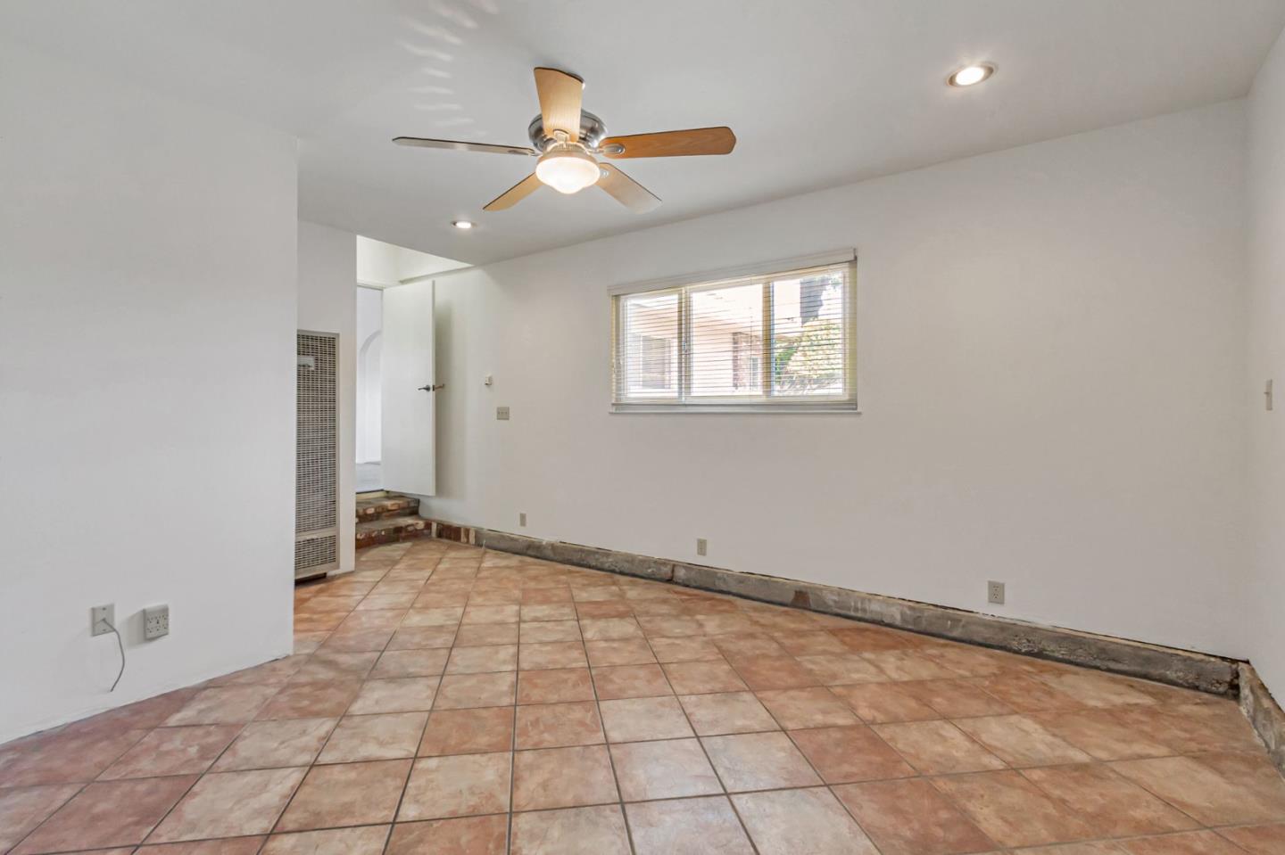 Detail Gallery Image 21 of 55 For 1461 Norman Ave, San Jose,  CA 95125 - 4 Beds | 2/1 Baths