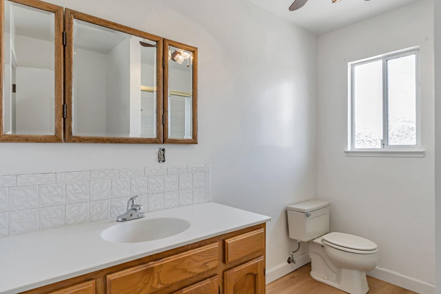 Detail Gallery Image 33 of 55 For 1461 Norman Ave, San Jose,  CA 95125 - 4 Beds | 2/1 Baths