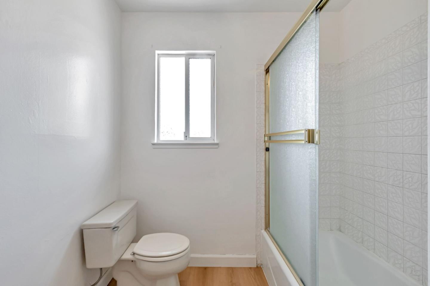 Detail Gallery Image 34 of 55 For 1461 Norman Ave, San Jose,  CA 95125 - 4 Beds | 2/1 Baths