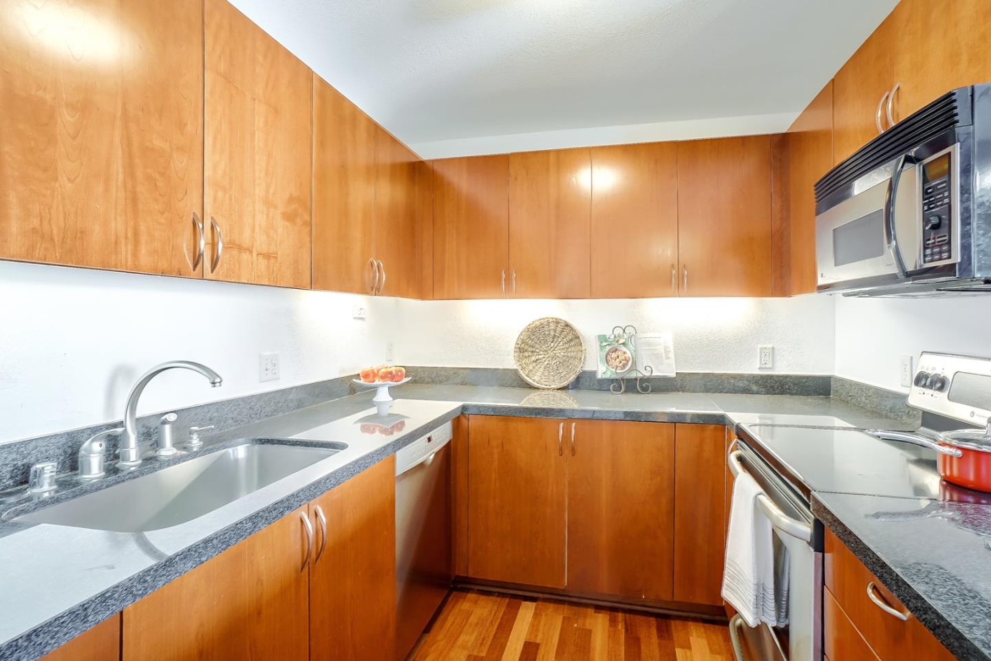 Detail Gallery Image 9 of 32 For 88 King St #615,  San Francisco,  CA 94107 - 2 Beds | 2 Baths