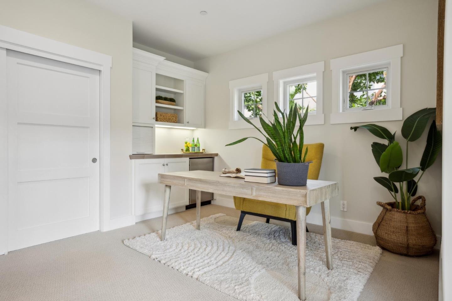 Detail Gallery Image 11 of 33 For 21150 Grenola Dr, Cupertino,  CA 95014 - 4 Beds | 4/1 Baths