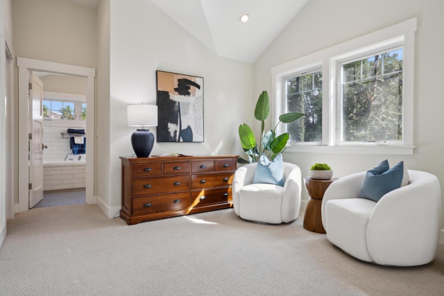 Detail Gallery Image 16 of 33 For 21150 Grenola Dr, Cupertino,  CA 95014 - 4 Beds | 4/1 Baths
