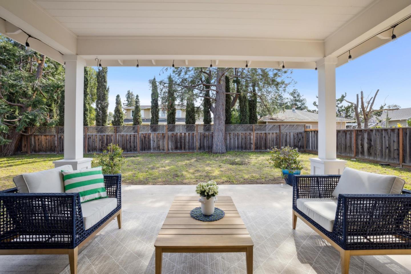 Detail Gallery Image 24 of 33 For 21150 Grenola Dr, Cupertino,  CA 95014 - 4 Beds | 4/1 Baths