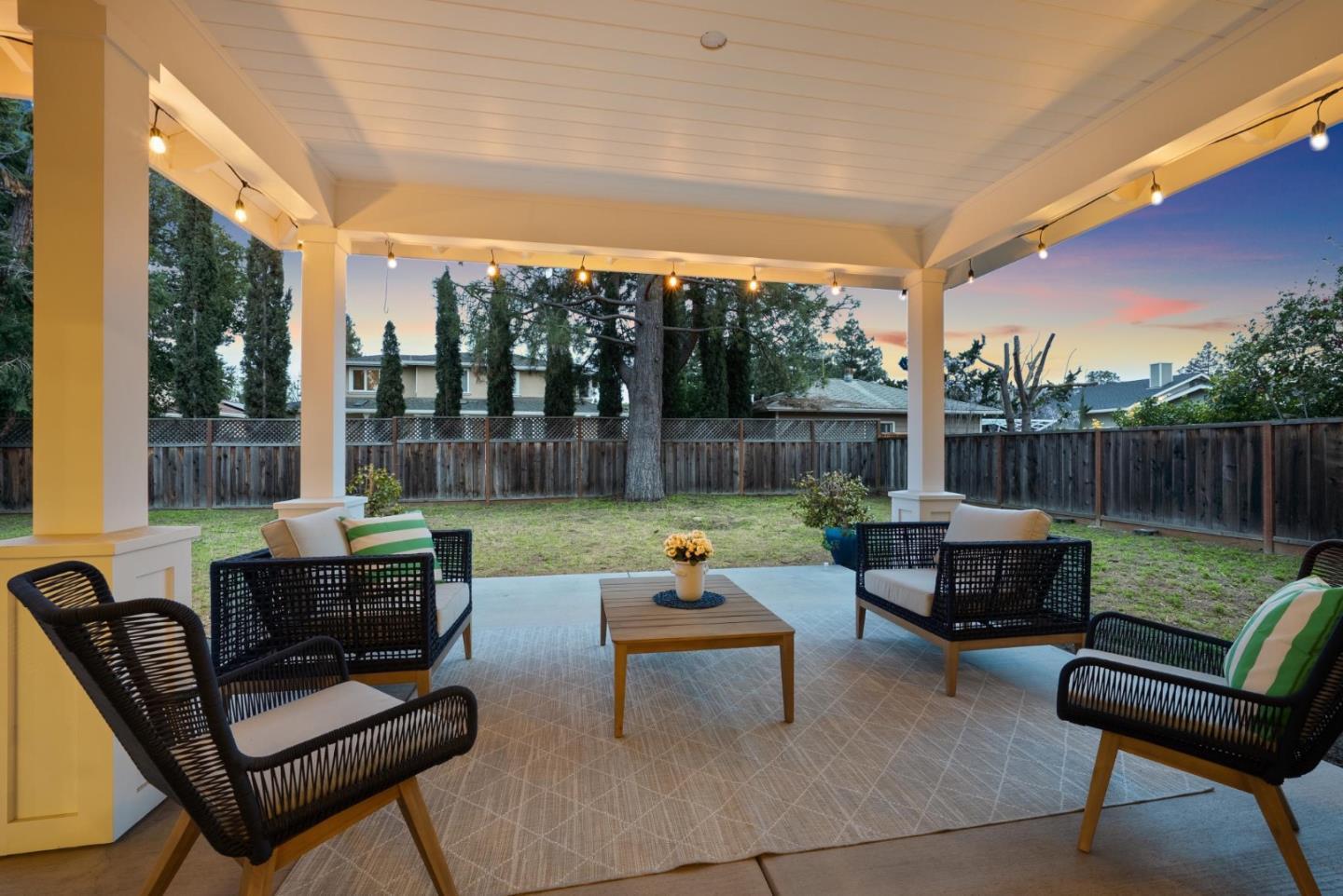 Detail Gallery Image 29 of 33 For 21150 Grenola Dr, Cupertino,  CA 95014 - 4 Beds | 4/1 Baths